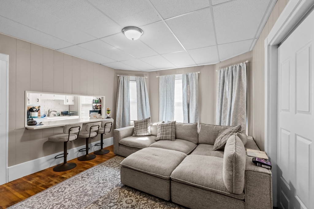 128 Cambridge Street Fall River, MA 02721 - Photo 8 of 42