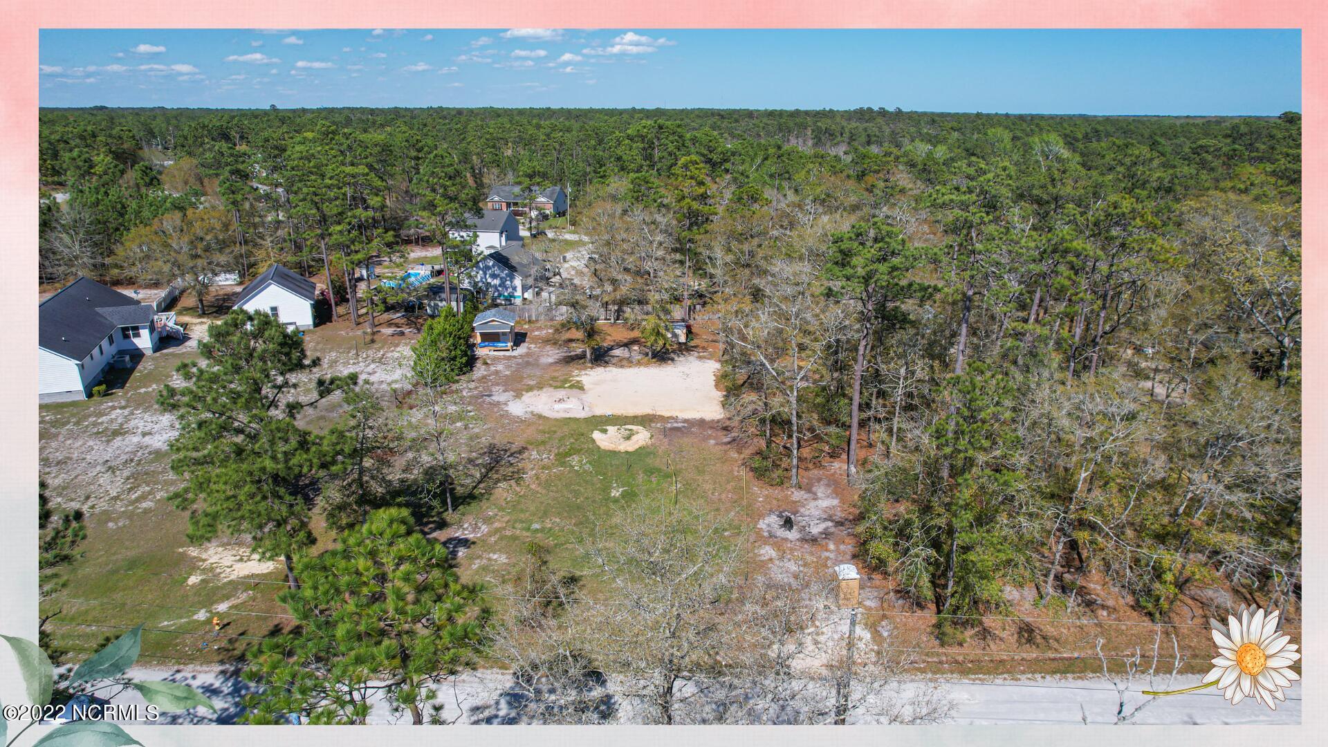 435 Argonne Road Southport, NC 28461 - Photo 8 of 16 8