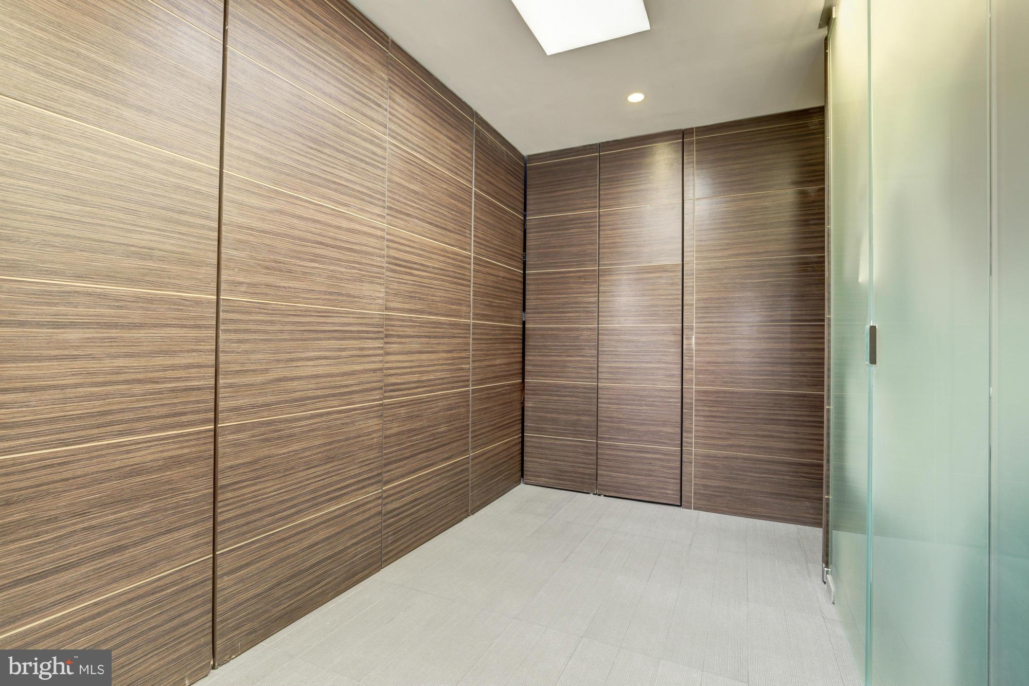 654 9th Street Northeast Washington, DC 20002 - Photo 18 of 26 Bedroom (Master)