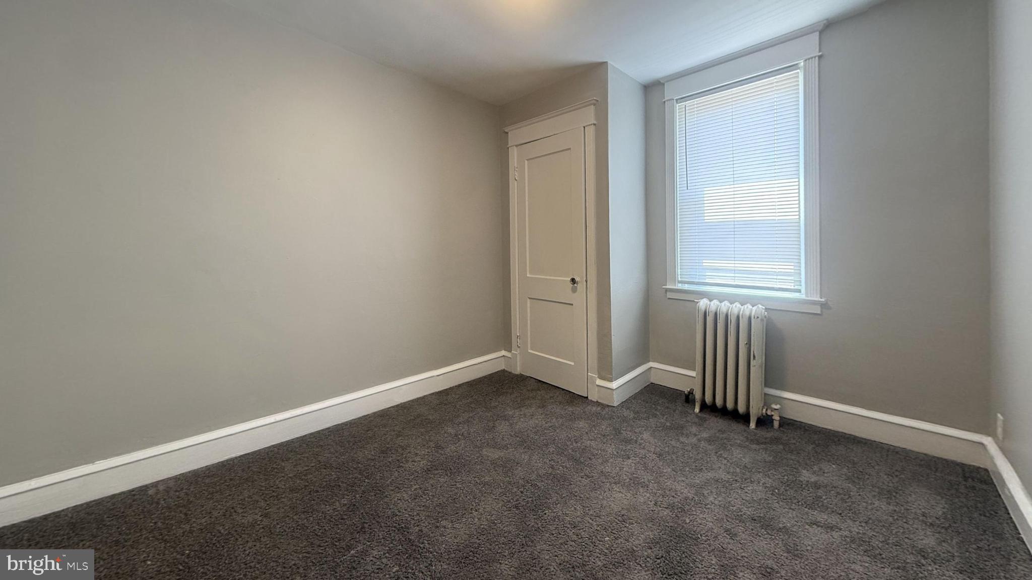 7008 Clinton Road Upper Darby, PA 19082 - Photo 3 of 9