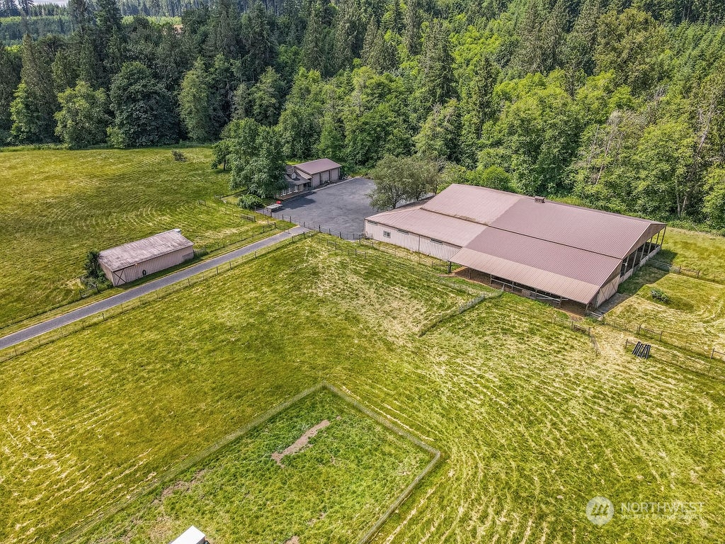397 Deep Creek Road Chehalis, WA 98532 - Photo 33 of 34 a view of a yard with swimming pool