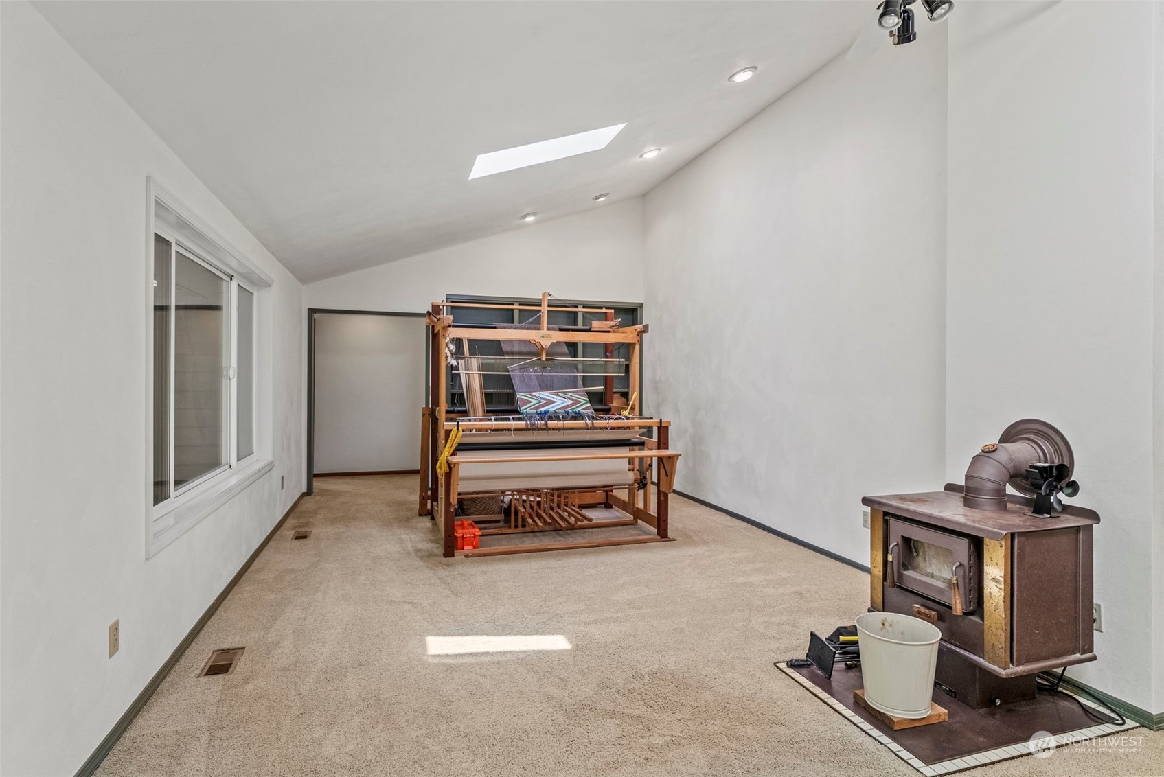 397 Deep Creek Road Chehalis, WA 98532 - Photo 6 of 34 a bedroom with furniture