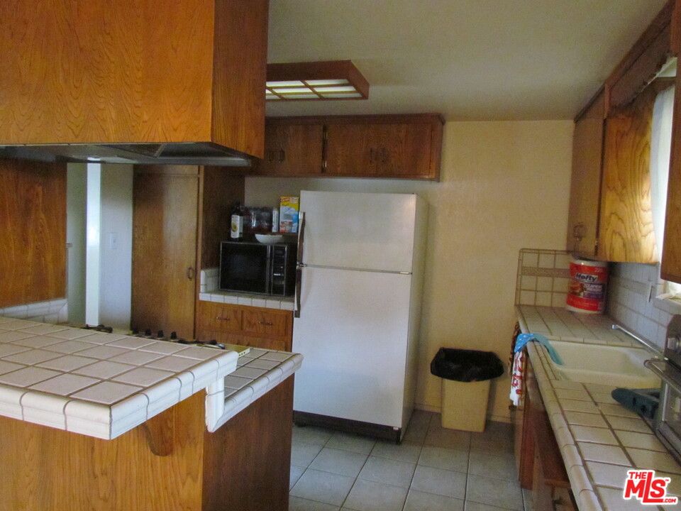 12112 Ranchito Street El Monte, CA 91732 - Photo 4 of 5