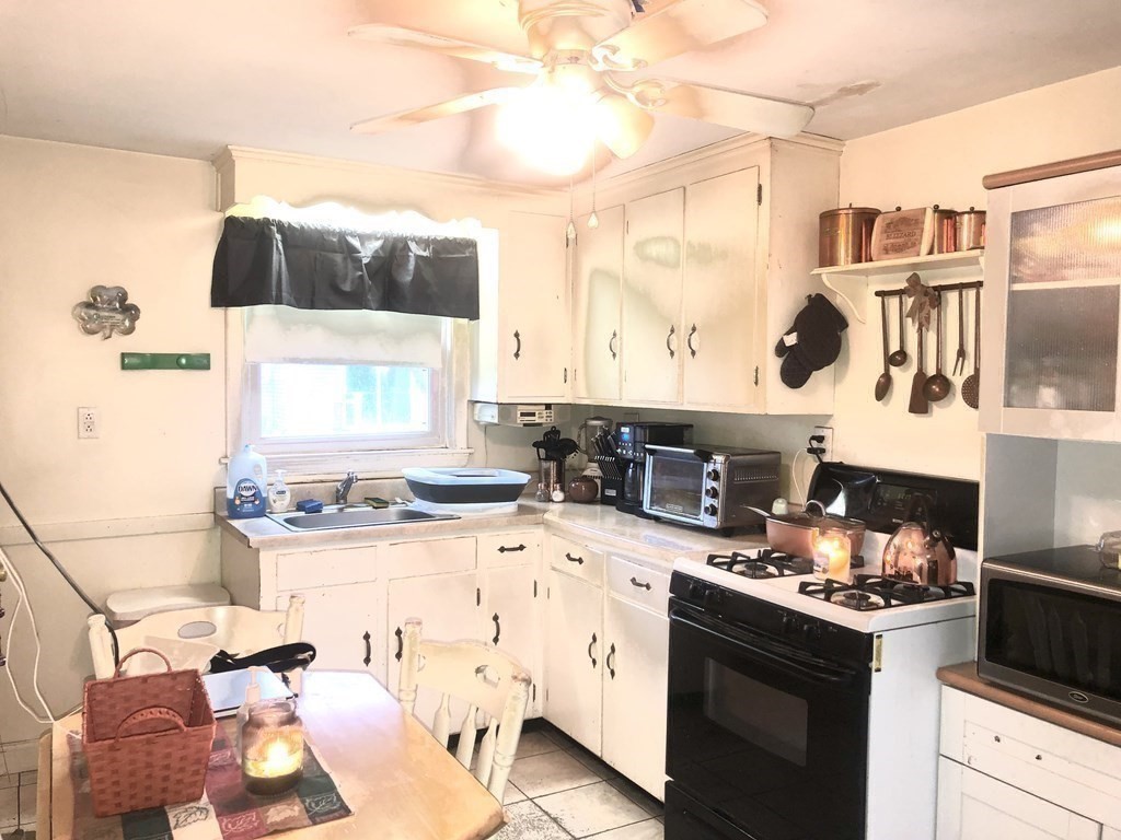 89 Schiller Road Dedham, MA 02026 - Photo 6 of 26 Gallery Image 6