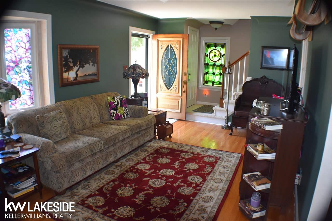 71 Vernier Road Grosse Pointe Shores, MI 48236 - Photo 6 of 33
