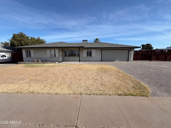 $465,000 | 2402 West Anderson Drive, Phoenix, AZ 85023