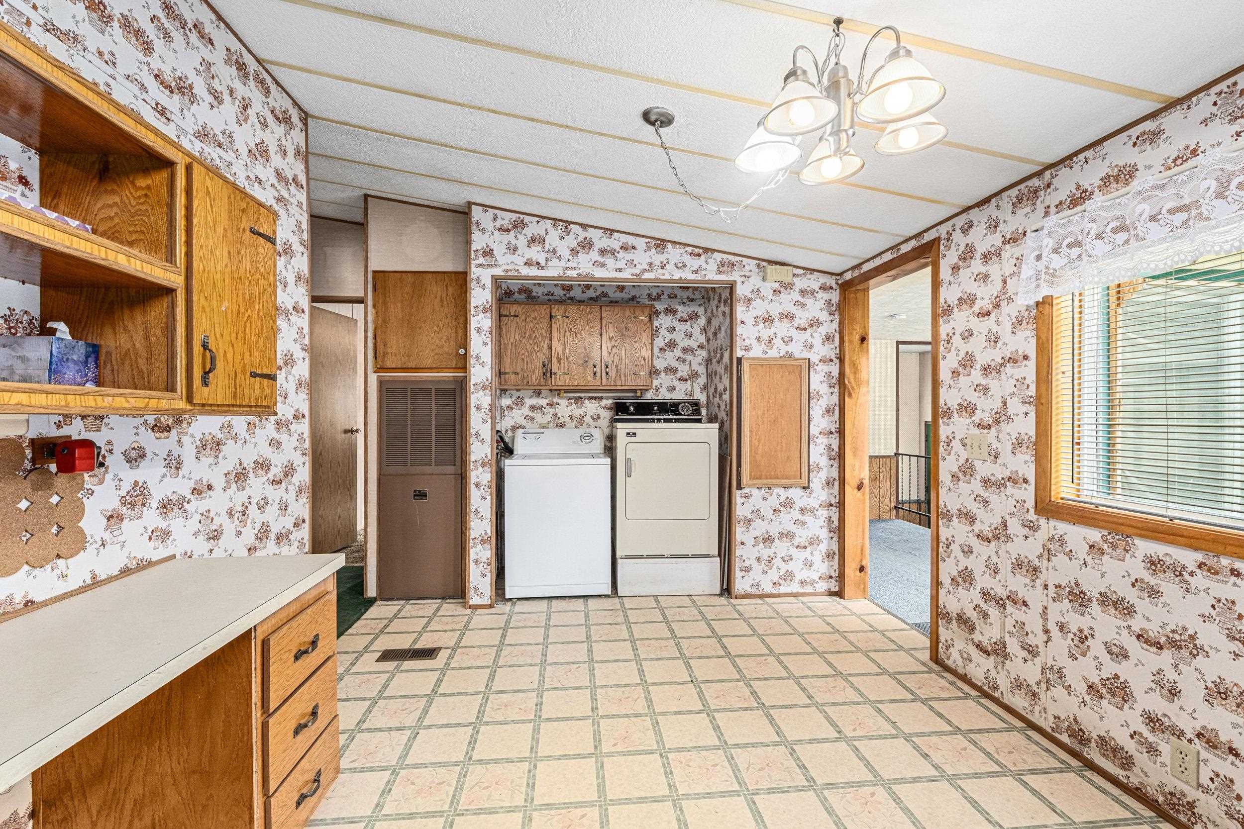 11512 East Bridges Road Elk, WA 99009 - Photo 11 of 50 Gallery Image 11
