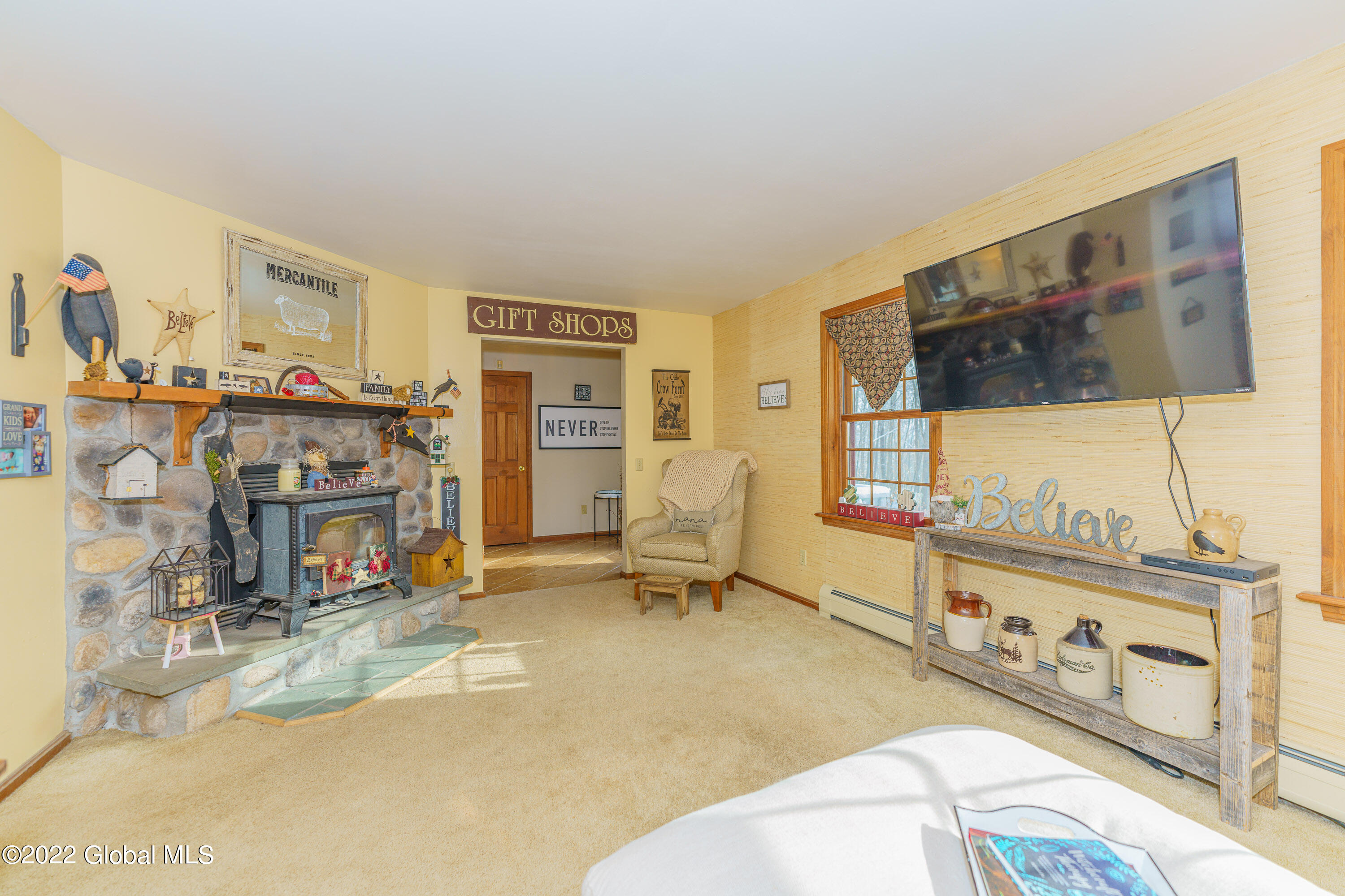357 Stevenson Road Greenwich, NY 12834 - Photo 22 of 53 3 Livingroom 4