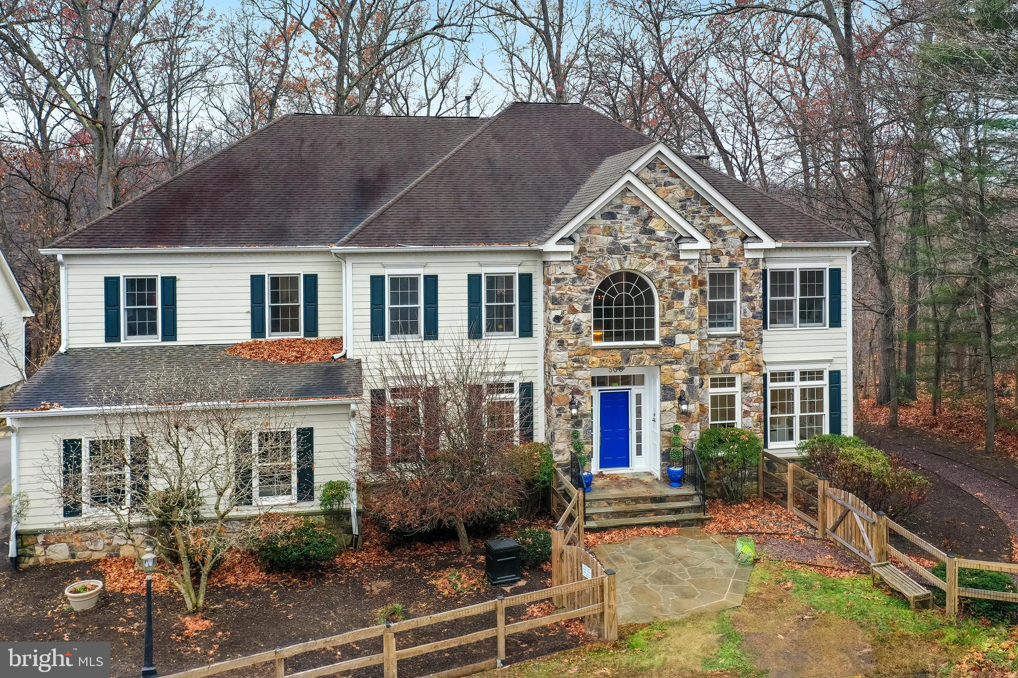 500 Utterback Store Road Great Falls, VA 22066 - Photo 2 of 74