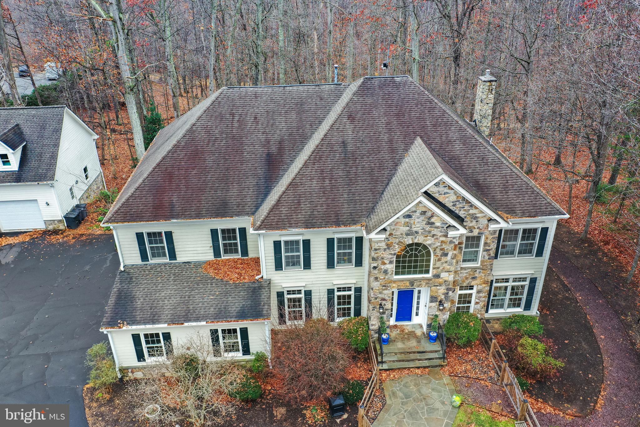 500 Utterback Store Road Great Falls, VA 22066 - Photo 10 of 74