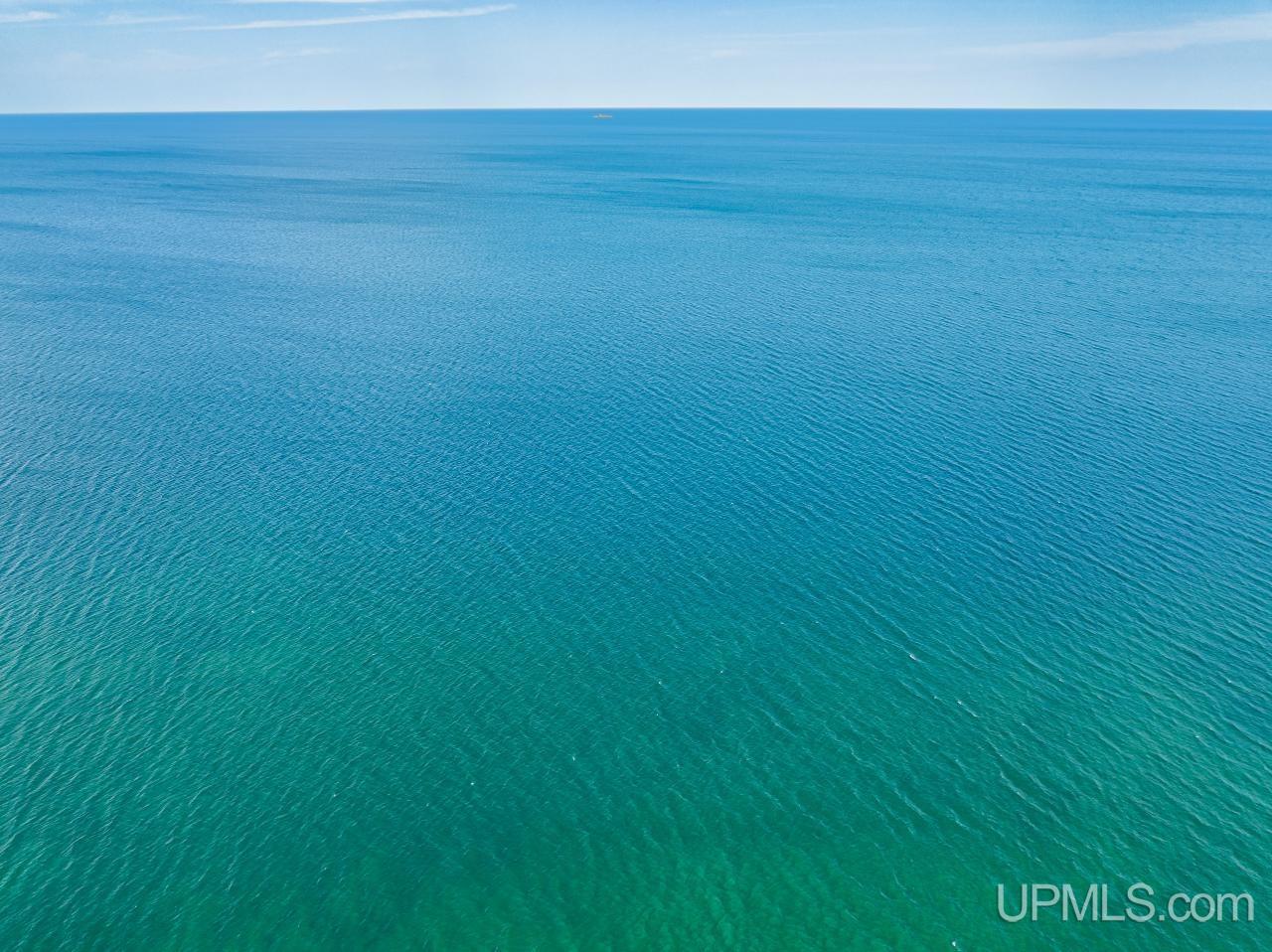 2 Eagles Nest Road Marquette, MI 49855 - Photo 3 of 37