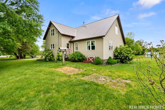 $509,900 | 7253 Skeels Road, Holton, MI 49425