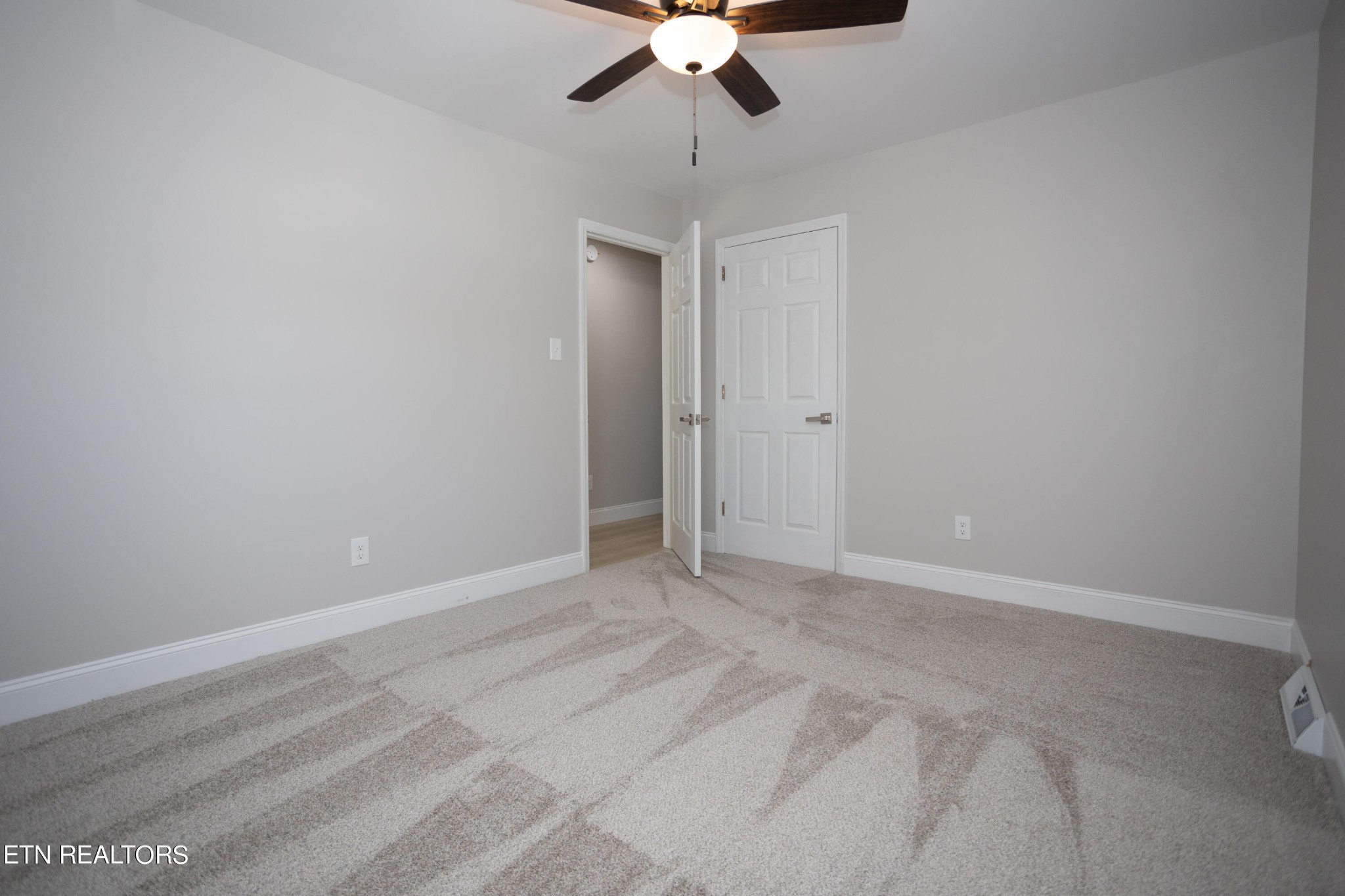 1013 North Trigonia Road Greenback, TN 37742 - Photo 32 of 48 Gallery Image 32