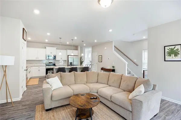 $324,900 | 117 Pinnacle Way, Jasper, GA 30143