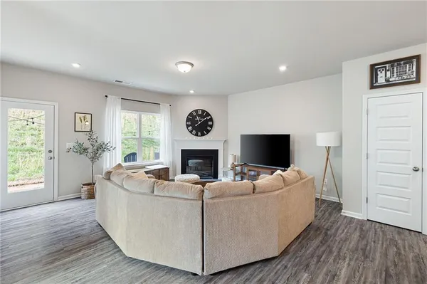 $324,900 | 117 Pinnacle Way, Jasper, GA 30143