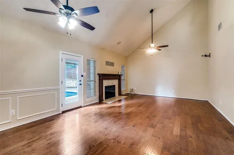 $340,000 | 3902 Amy Court, Arlington, TX 76016