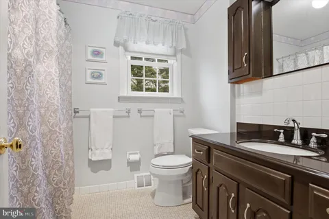 $599,000 | 709 Suellen Drive, King of Prussia, PA 19406