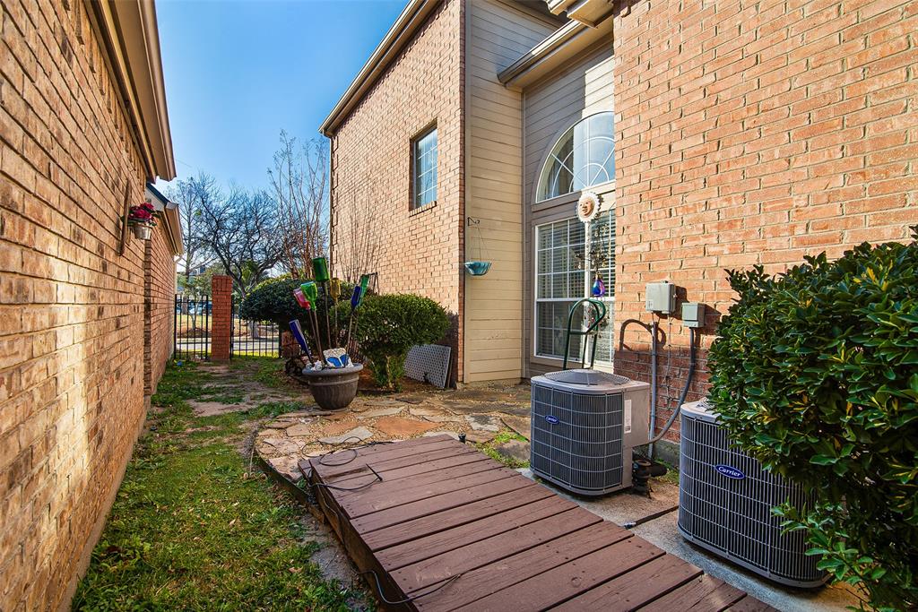 409 Red River Trail Irving, TX 75063 - Photo 27 of 31