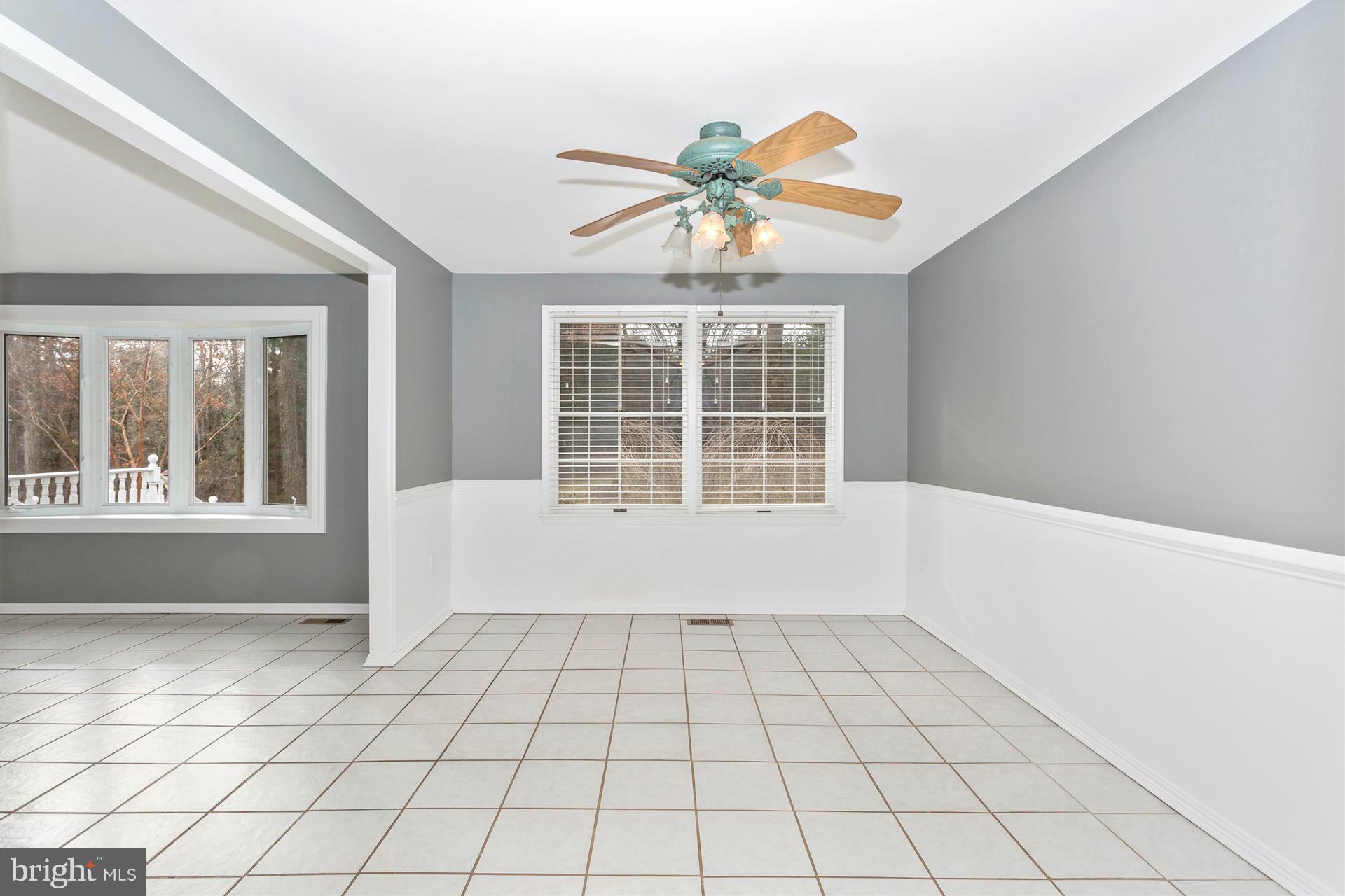 18350 New Cut Road Mount Airy, MD 21771 - Photo 19 of 26 Dining Room