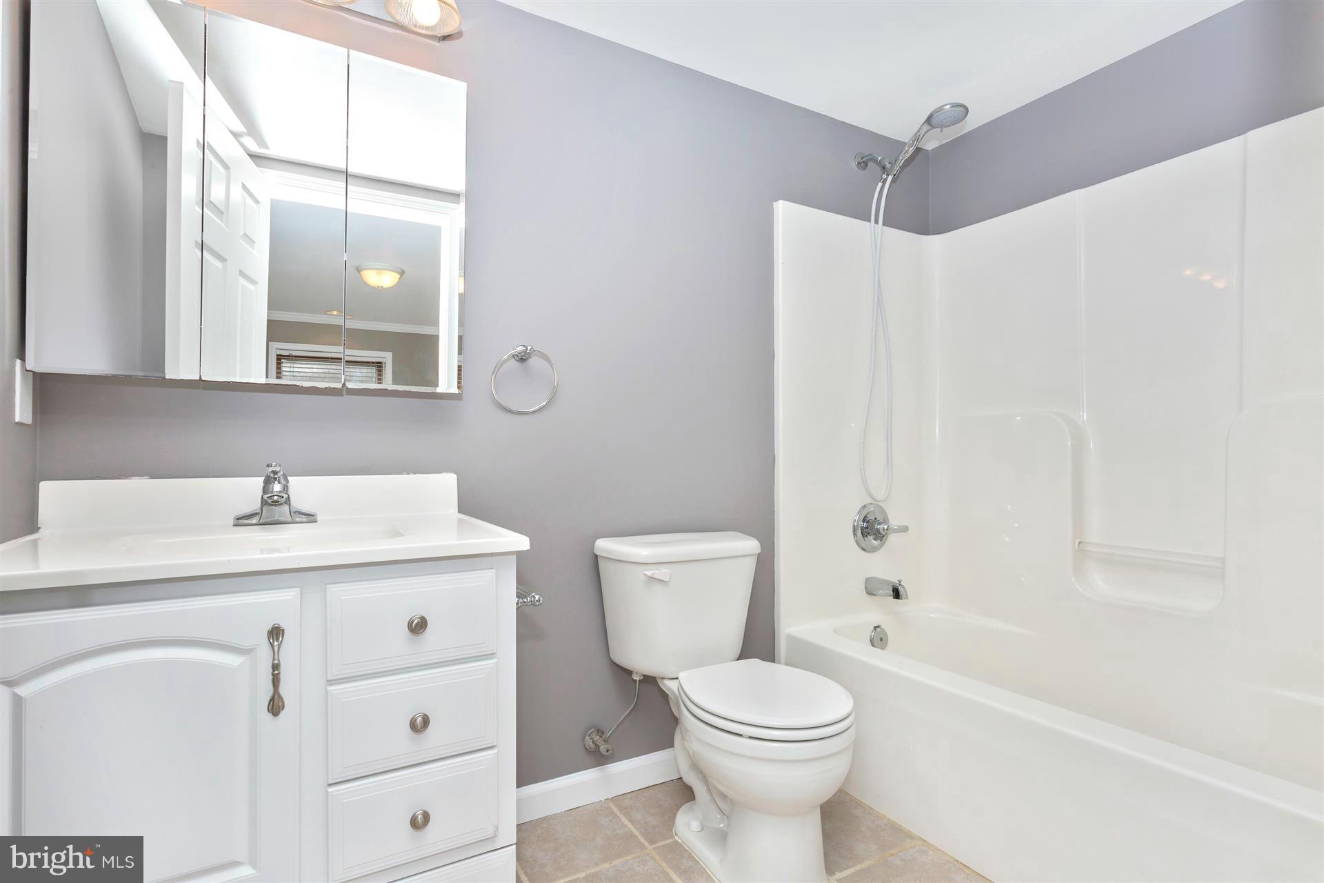 18350 New Cut Road Mount Airy, MD 21771 - Photo 22 of 26 Bath