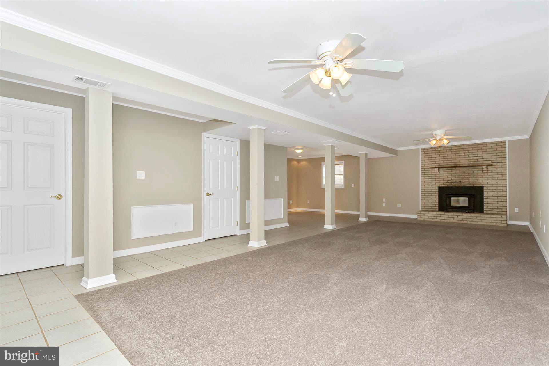 18350 New Cut Road Mount Airy, MD 21771 - Photo 25 of 26 Family Room