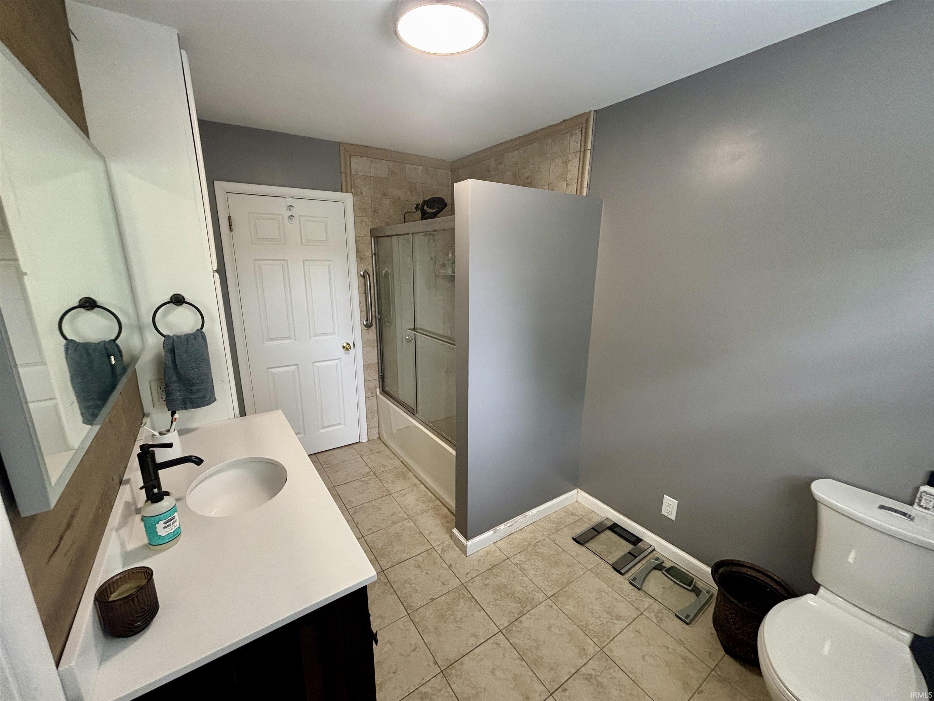 1018 Jersey Street Washington, IN 47501 - Photo 17 of 29