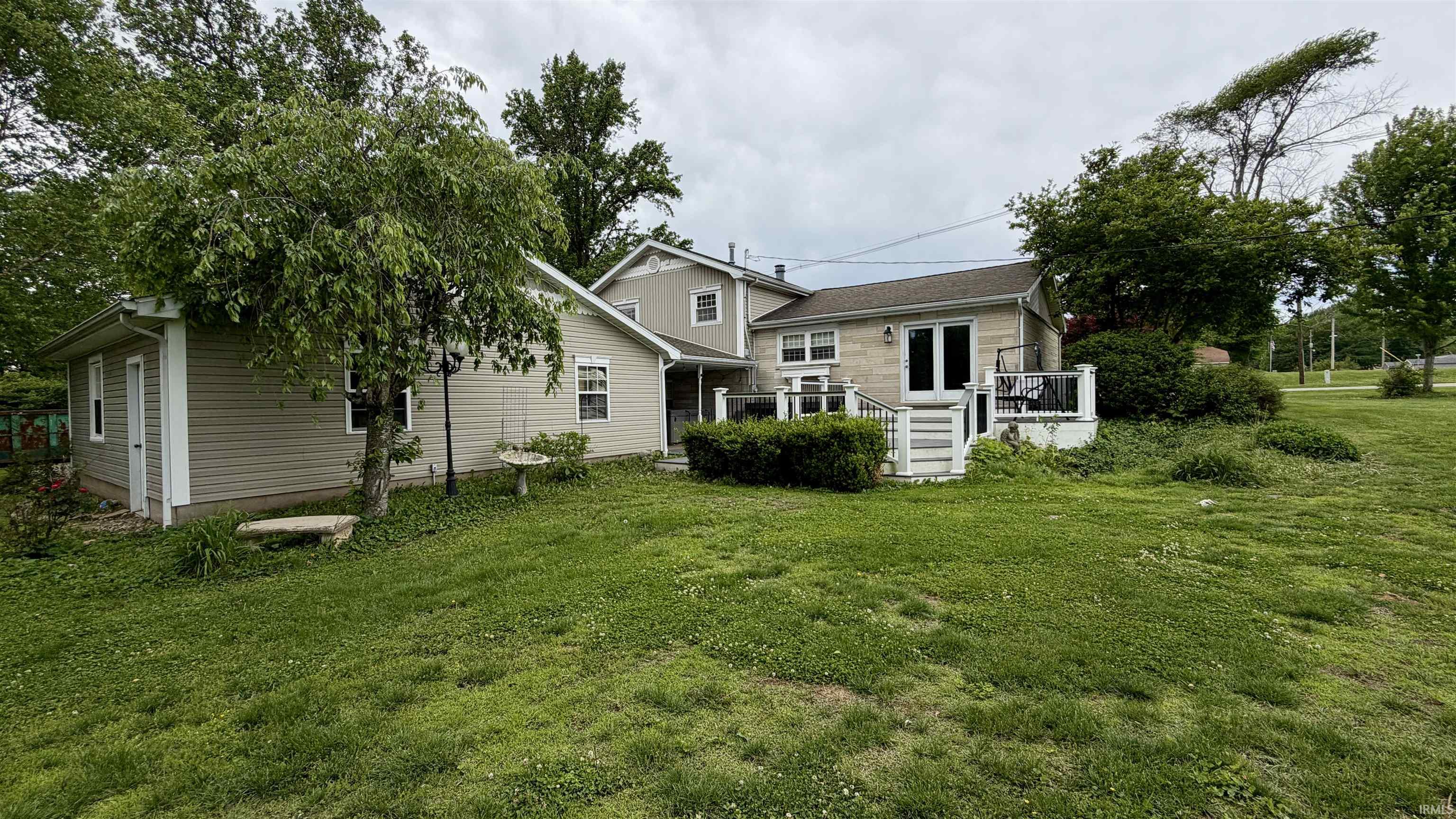 1018 Jersey Street Washington, IN 47501 - Photo 28 of 29