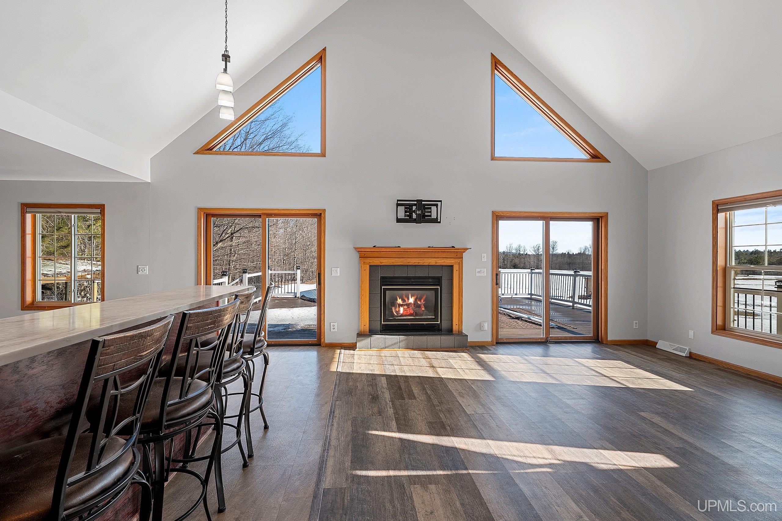 985 Van Ginkel Road Niagara, WI 54151 - Photo 6 of 26