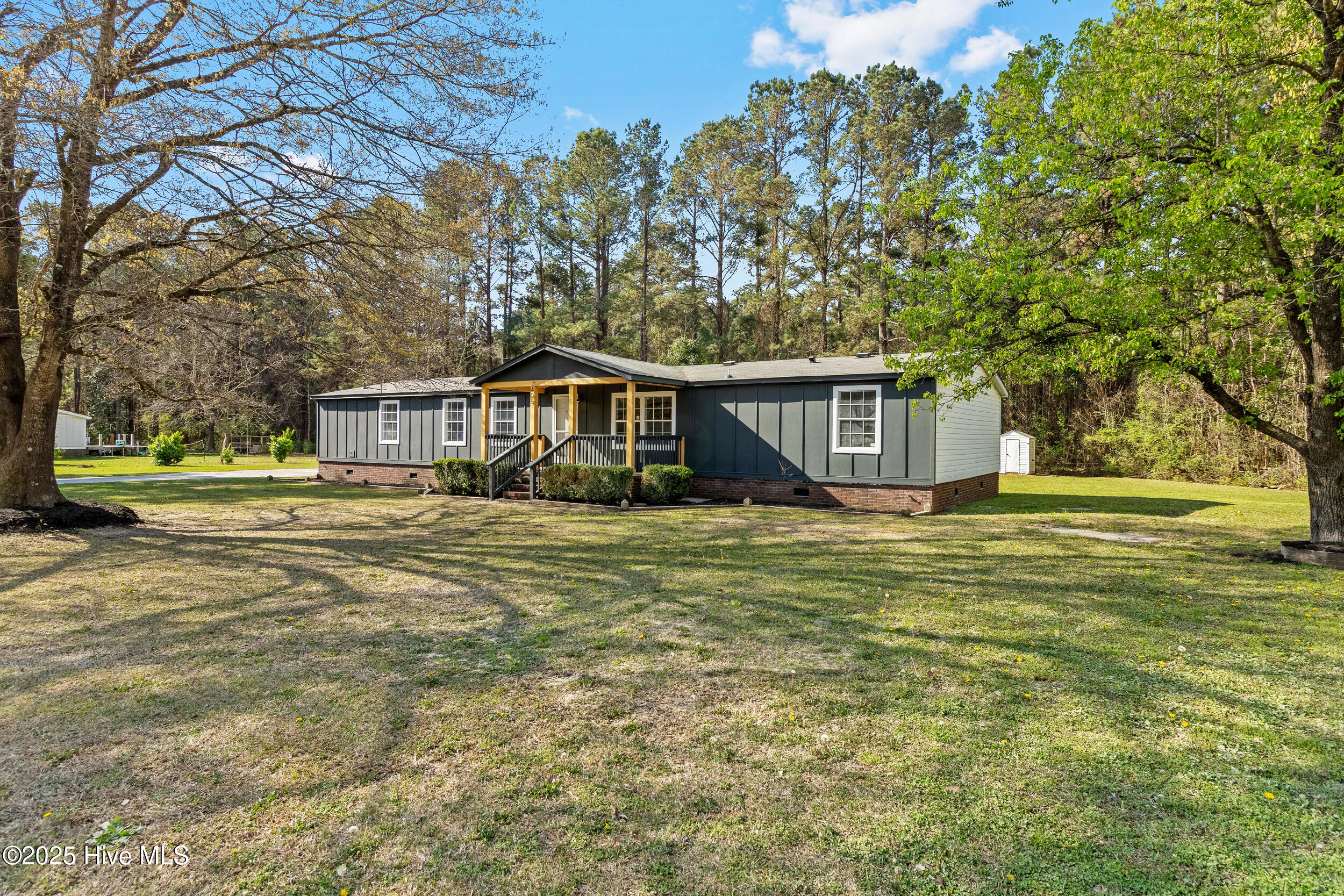 406 Arvida Spur Road Rocky Point, NC 28457 - Photo 3 of 42 3_front exterior