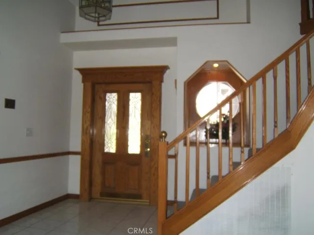 $2,875 | 16342 Ridge View Drive, Apple Valley, CA 92307