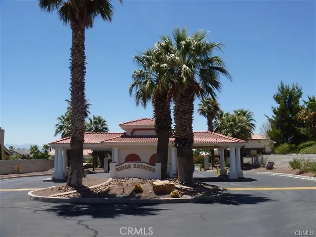 $2,875 | 16342 Ridge View Drive, Apple Valley, CA 92307