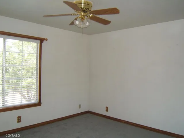 $2,875 | 16342 Ridge View Drive, Apple Valley, CA 92307