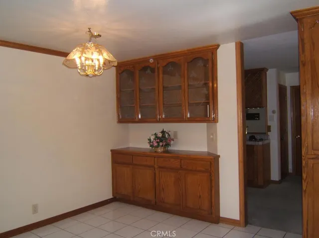 $2,875 | 16342 Ridge View Drive, Apple Valley, CA 92307