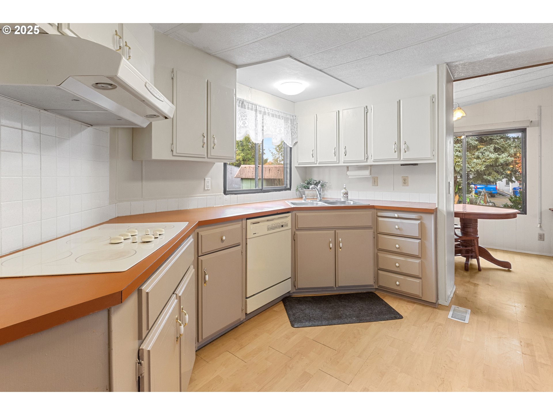 4915 Swegle Road Northeast, Unit 81 Salem, OR 97301 - Photo 7 of 22