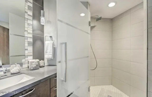 $25,000 | 6010 East Cholla Lane, Paradise Valley, AZ 85253