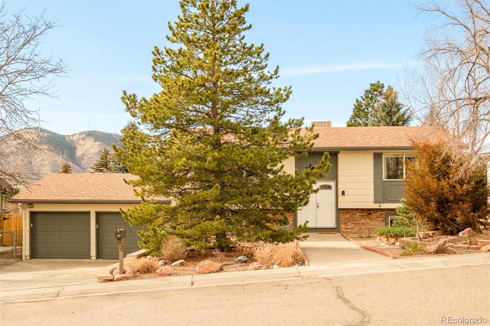 1607 Secrest Street Golden, CO 80401 - Photo 2 of 50