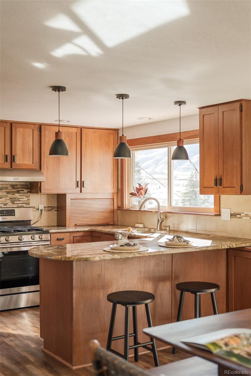 1607 Secrest Street Golden, CO 80401 - Photo 10 of 50