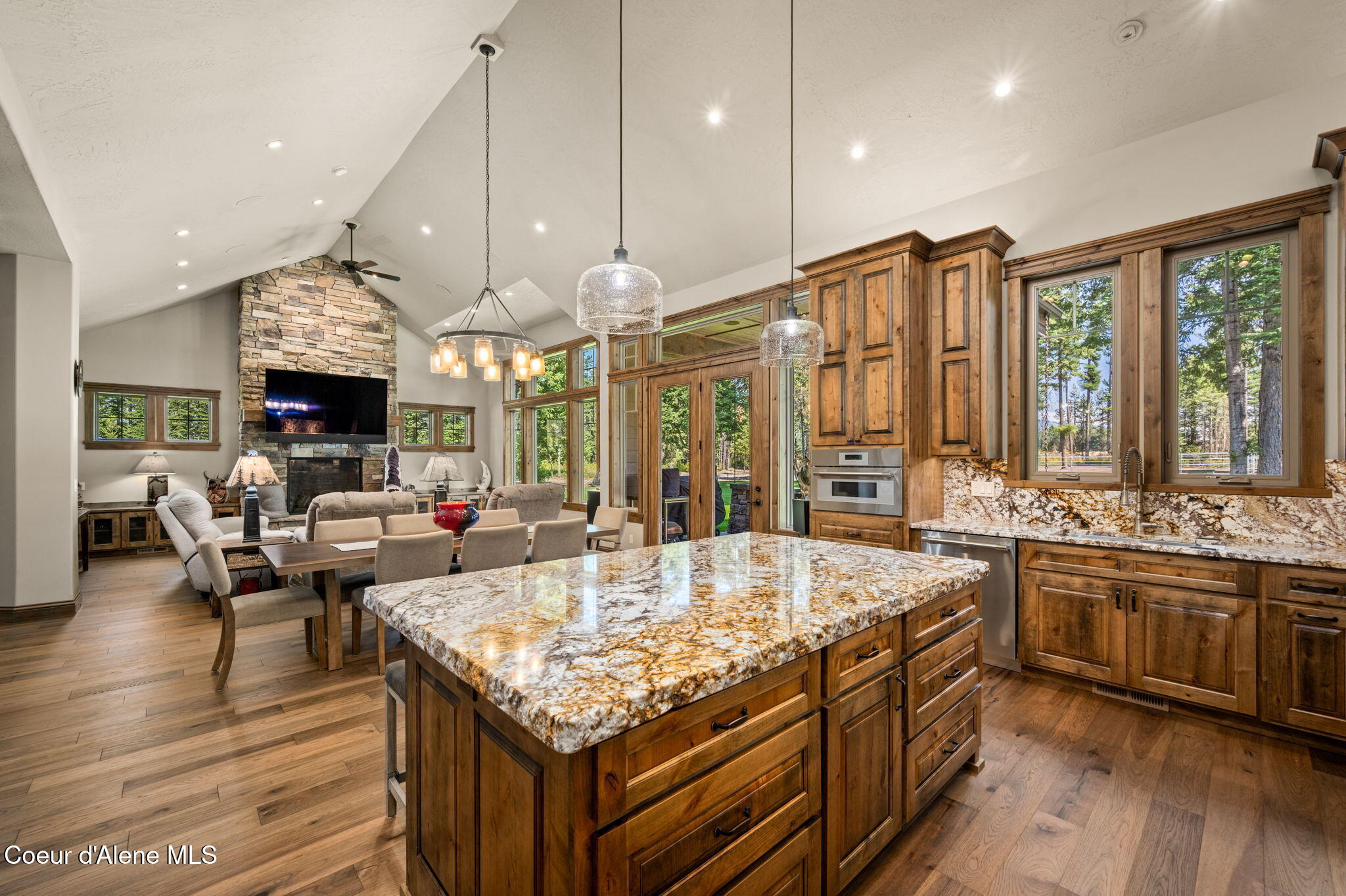 1609 East Amulet Circle Rathdrum, ID 83858 - Photo 15 of 68 Ideal for entertaining