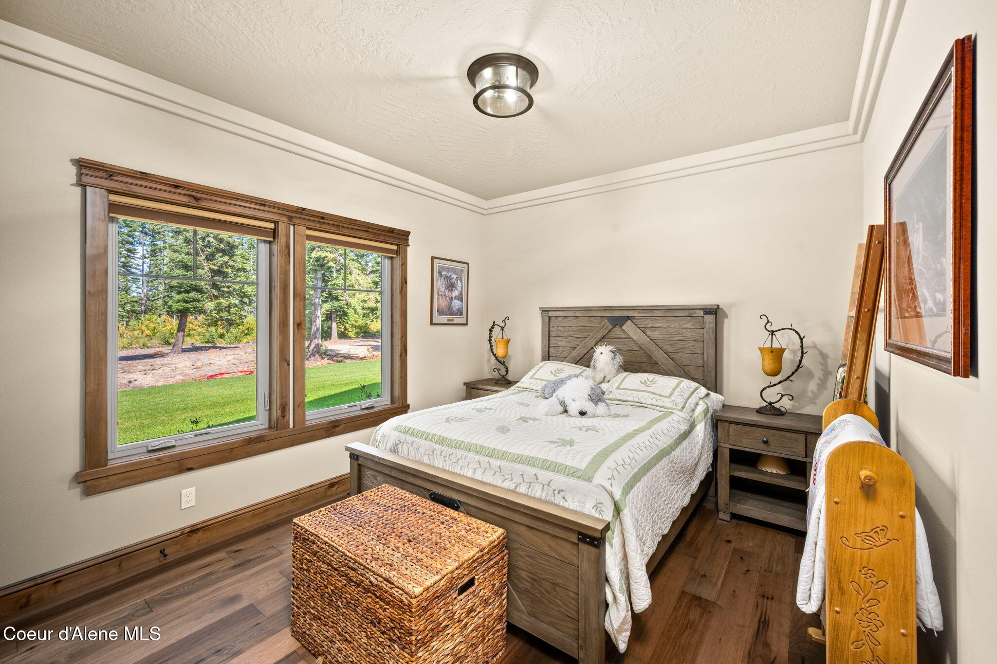 1609 East Amulet Circle Rathdrum, ID 83858 - Photo 23 of 68 Guest bed #1 looks at side yard