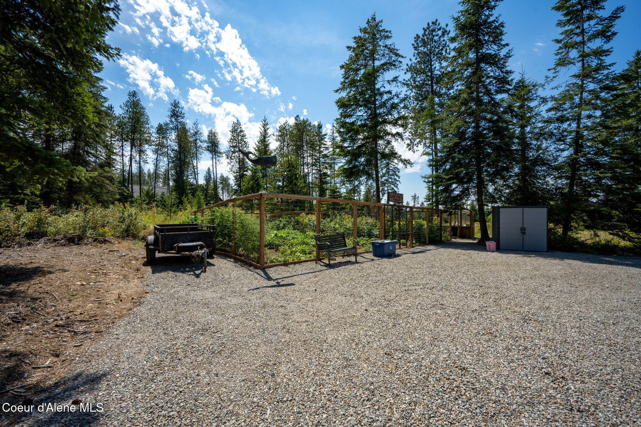 1609 East Amulet Circle Rathdrum, ID 83858 - Photo 55 of 68 50x30 fenced gaarden
