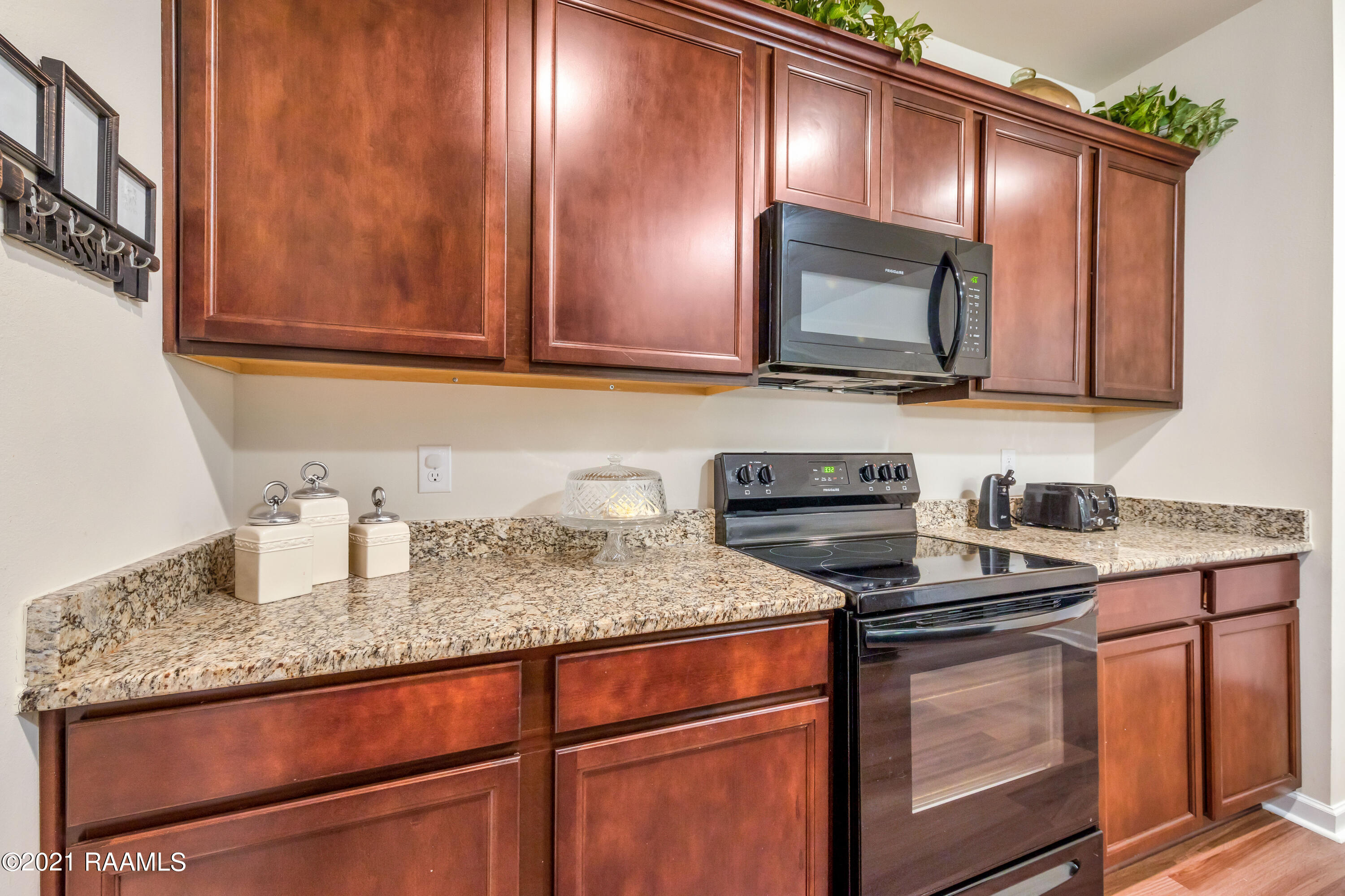 304 Springsteen Lane Lafayette, LA 70507 - Photo 13 of 25 Gallery Image 13
