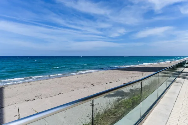 $5,500 | 5440 North Ocean Drive, Unit 304, Singer Island, FL 33404