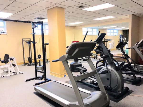 $5,500 | 5440 North Ocean Drive, Unit 304, Singer Island, FL 33404