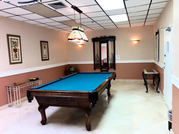 $5,500 | 5440 North Ocean Drive, Unit 304, Singer Island, FL 33404