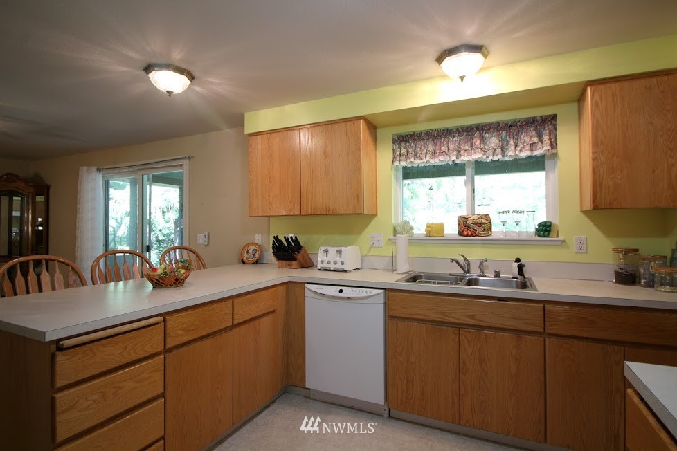 505 Rivendell Road Grapeview, WA 98546 - Photo 11 of 21 Gallery Image 11