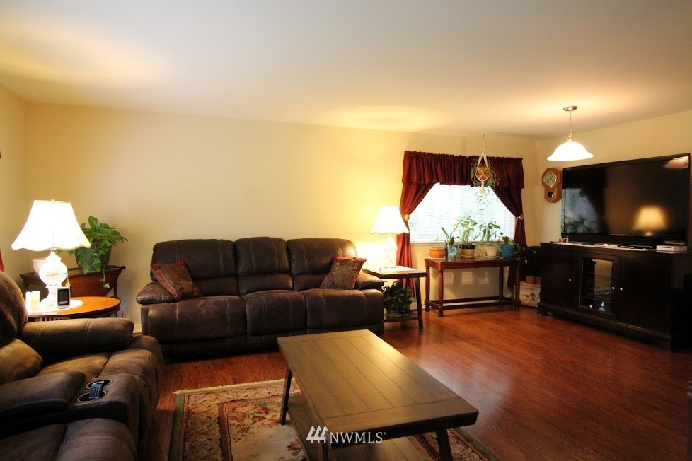 505 Rivendell Road Grapeview, WA 98546 - Photo 14 of 21 Gallery Image 14