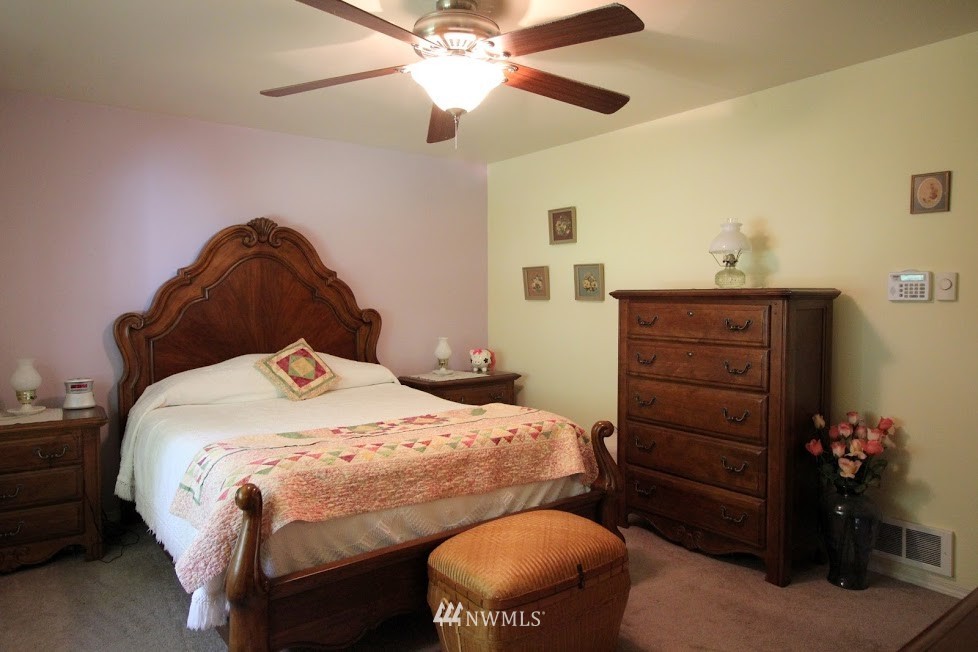 505 Rivendell Road Grapeview, WA 98546 - Photo 17 of 21 Gallery Image 17