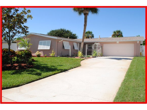 118 Deleon Road Cocoa Beach, FL 32931 - Photo 1 of 12 Primary Photo