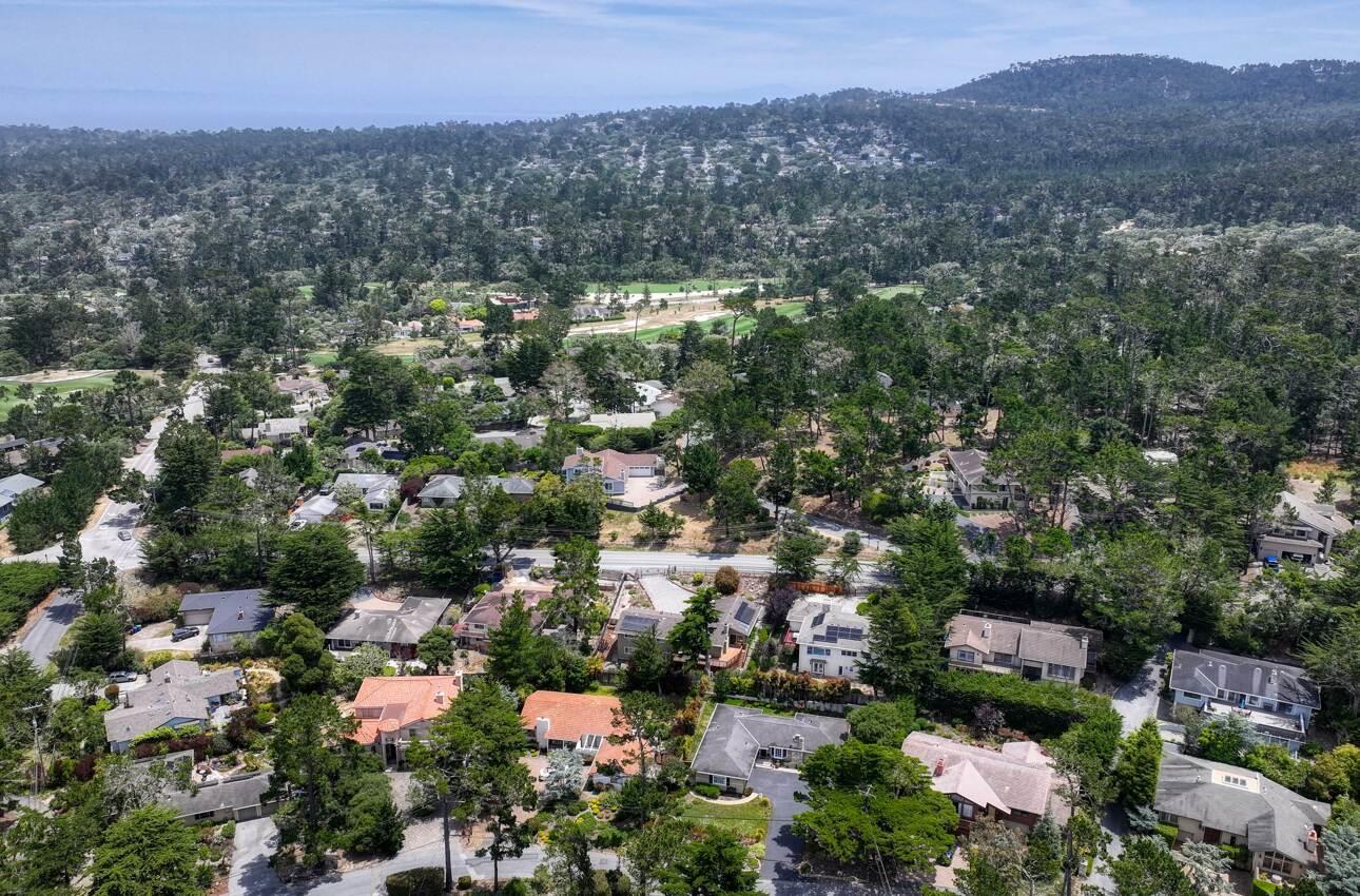 3033 Strawberry Hill Road Pebble Beach, CA 93953 - Photo 31 of 32 Gallery Image 31