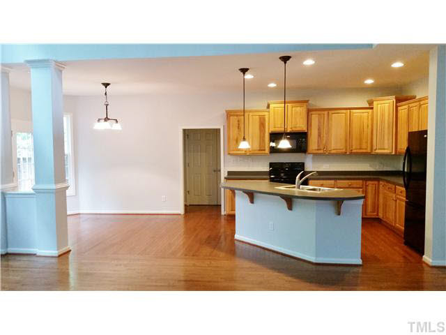 1016 Bianco Drive Raleigh, NC 27607 - Photo 7 of 25 Photo 7